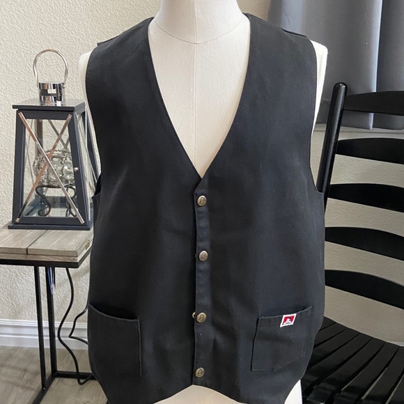 Ben Davis Other - Ben Davis black vest size L